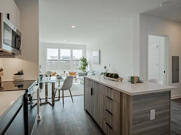 The Rail at Bound Brook, 100 Hamilton St #219, Bound Brook, NJ 08805