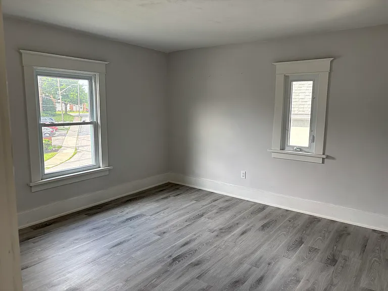 5810 Symmes St — Photo 13
