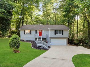 4349 Cary Dr, Snellville, GA