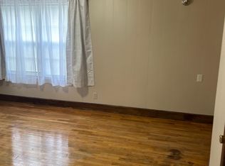 316 Old Main St, Newton, KS 67114