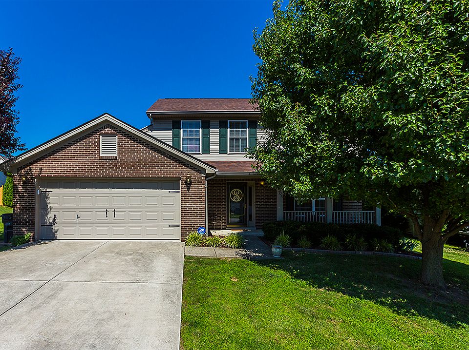 1st image of 305 Ravenwood Pl