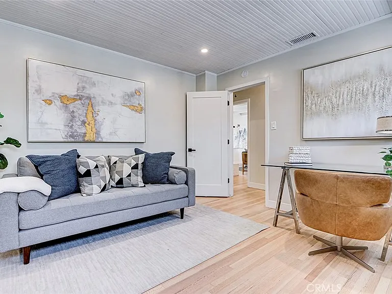 216 Monterey Blvd — Photo 32