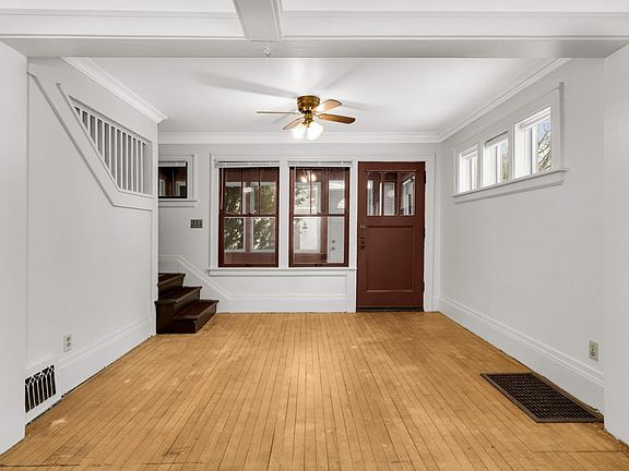 4th image of 961 Margaret St