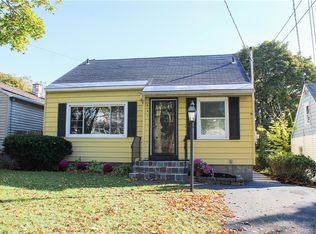 467 Plymouth Dr, Syracuse, NY 13206