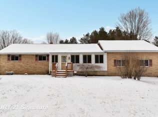 10190 Lavern Ct, Clio, MI 48420
