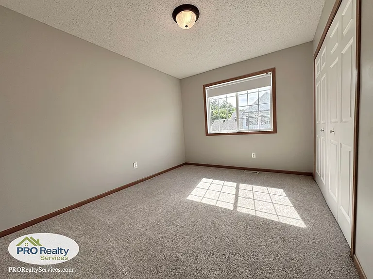 17127 Polk St NW — Photo 12
