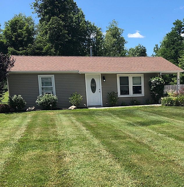 1st image of 1950 Gaylann Dr