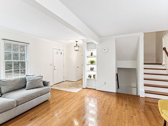 5th image of 10855 Fallsington Ct