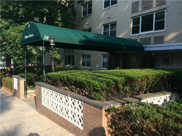 30 Lake St APT 9A, White Plains, NY 10603