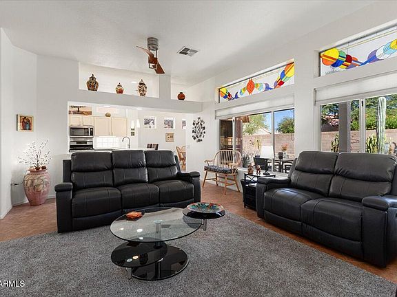 3rd image of 22303 N DESPERADO Drive