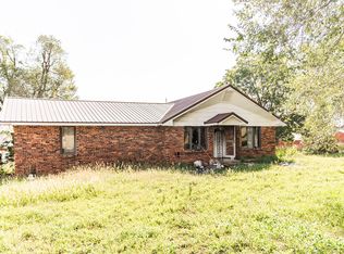 1326 Country Trails Rd, Conway, MO 65632