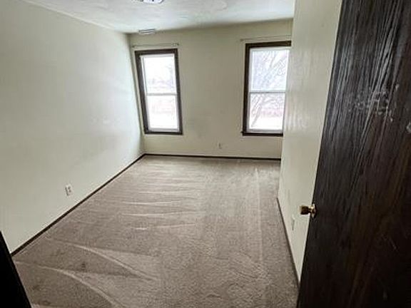 2nd image of 403 Water St #1/2