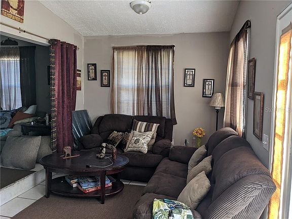 4th image of 3006 N 73rd St