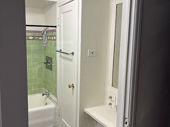 2nd image of 120 S 300 E APT 307