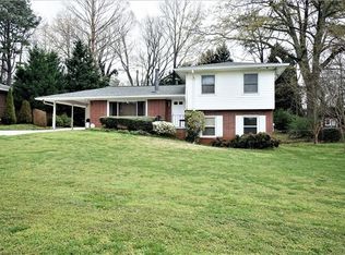 3809 Chatham Dr, Atlanta, GA 30340