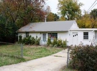5534 Janelle St, Alexandria, VA 22303