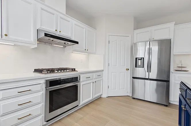 1276 Grand Blvd — Photo 4