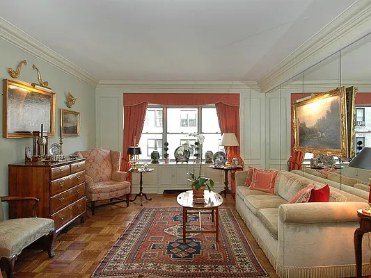 Sold by Sotheby's International Realty | media 20