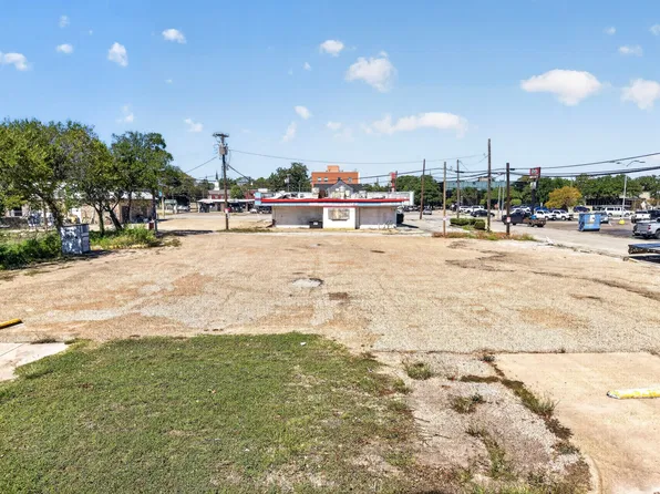 400 W Brown St, Ennis, TX 75119