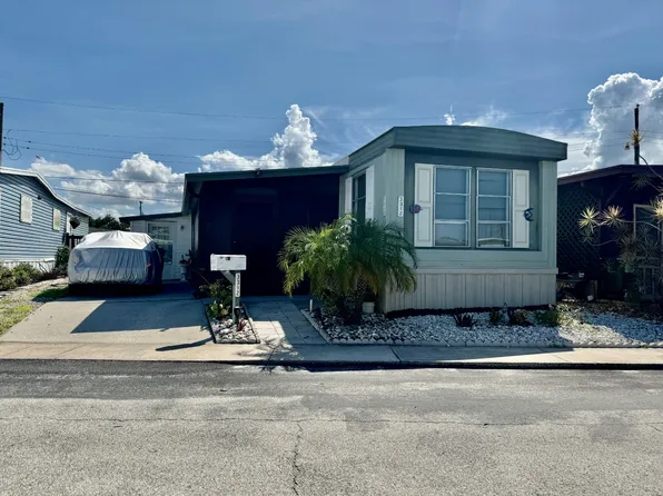 3312 3rd Ave, Mims, FL 32754