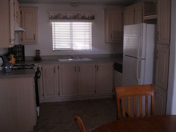 2nd image of 13037 Dana Vista St #328