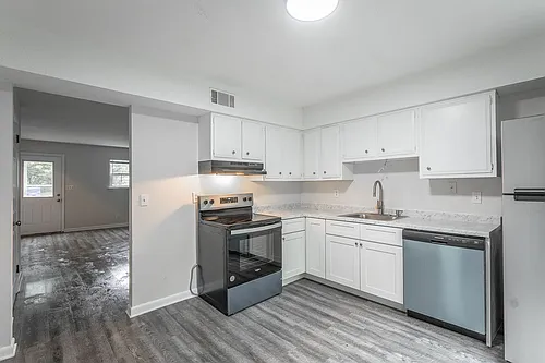 2404 Briggs Avenue Photo 1