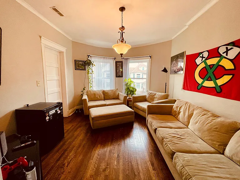 2245 N Sawyer Ave #2 — Photo 4