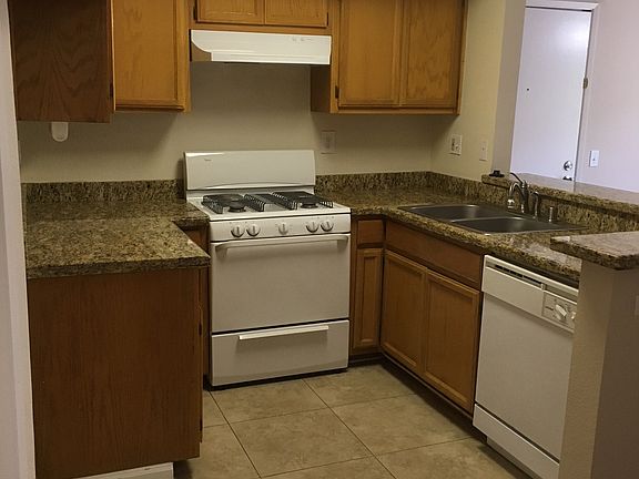 2nd image of 2812 Hermosa Ave APT 206