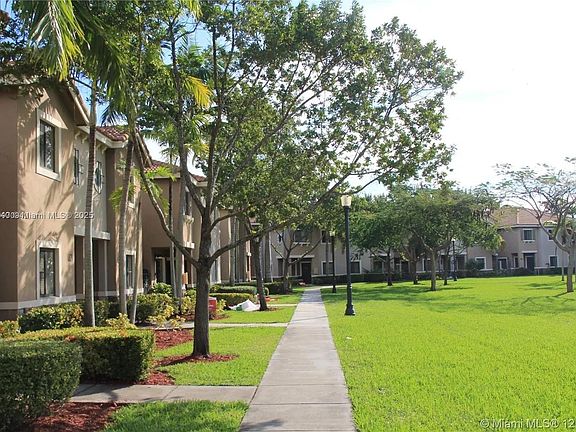 3rd image of 22631 SW 88th Pl #418