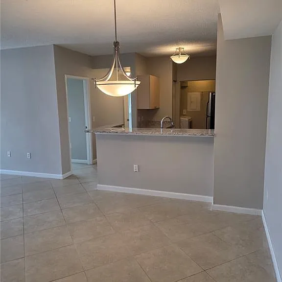 1105 Reserve Ct #201 — Photo 32