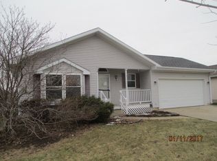 1308 9th St, Harvard, IL 60033