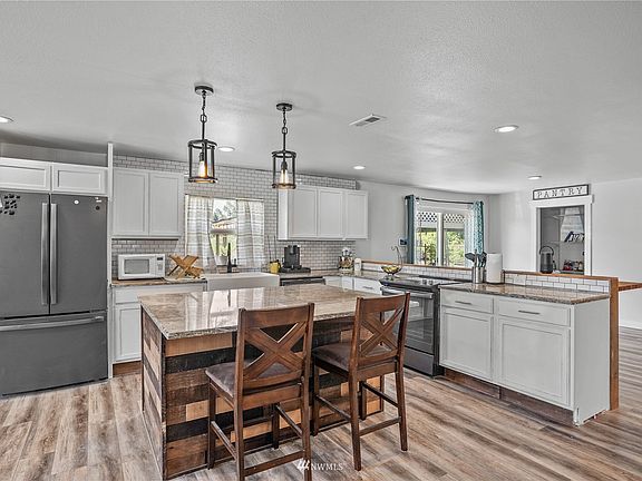 Kitchen with stainless steel appliances