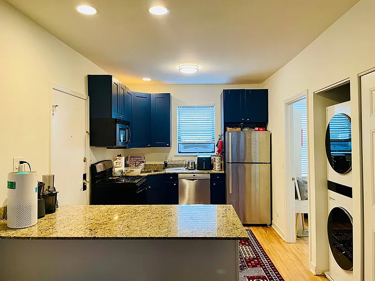 7015 N Wolcott Ave #2 — Photo 9