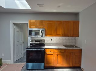 21145 Jamaica Ave #1, Queens Village, NY 11428