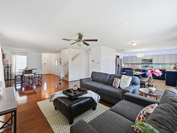 4th image of 24623 Hickory Meadow