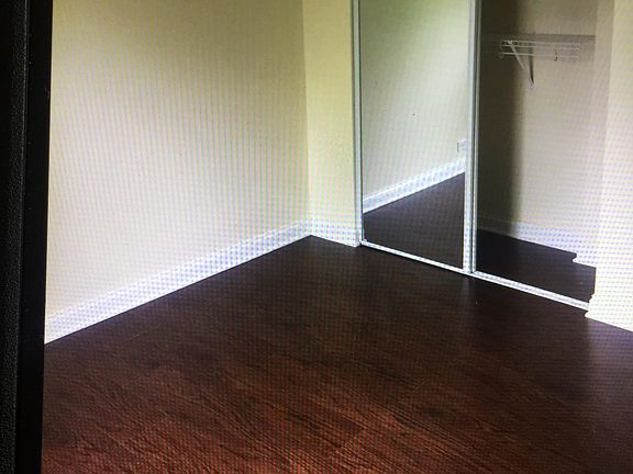 2nd image of 5201 Carriageway Dr #211