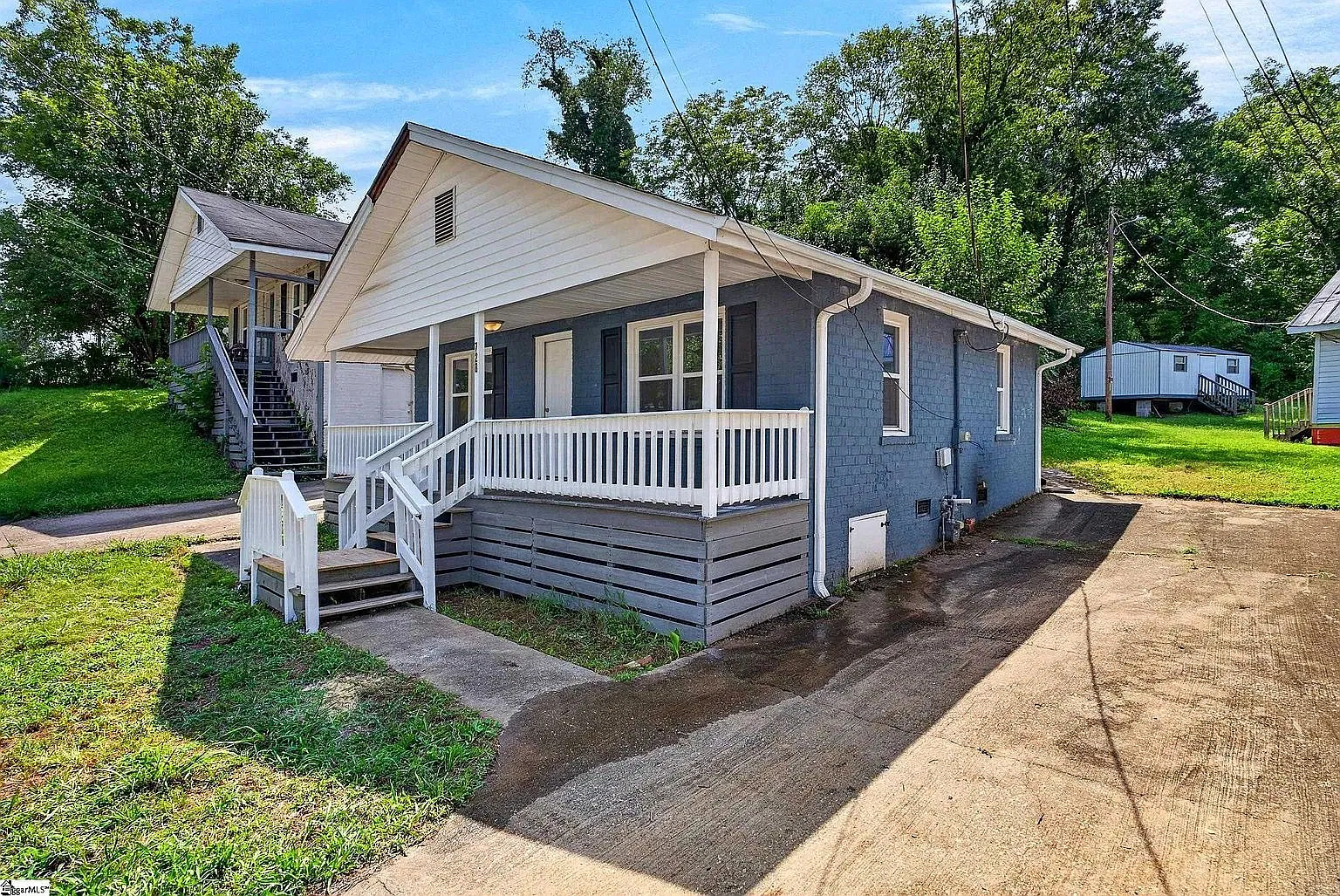 2 bed, 1.0 bath, 654 sqft, $1,295 — Photo 3