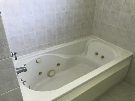 4th image of 157 Briarwood Dr