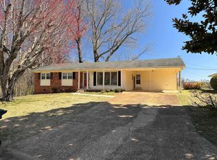 505 E Lakeside Dr, Florence, AL 35630