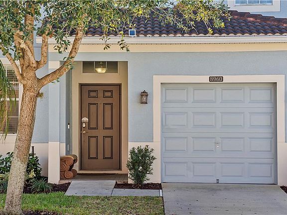 5th image of 8960 Bismarck Palm Rd