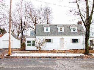 62 Fern St, Springfield, MA 01108