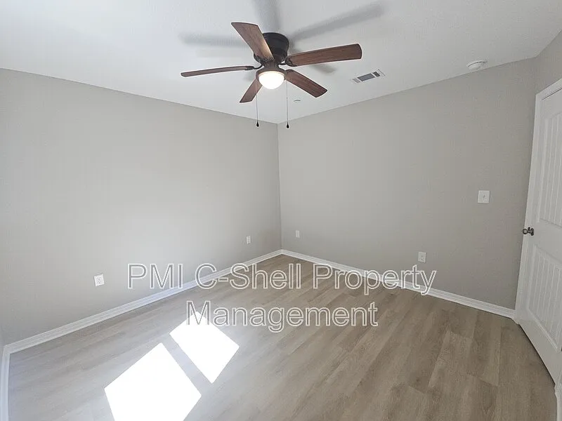 Oakfield — Photo 2