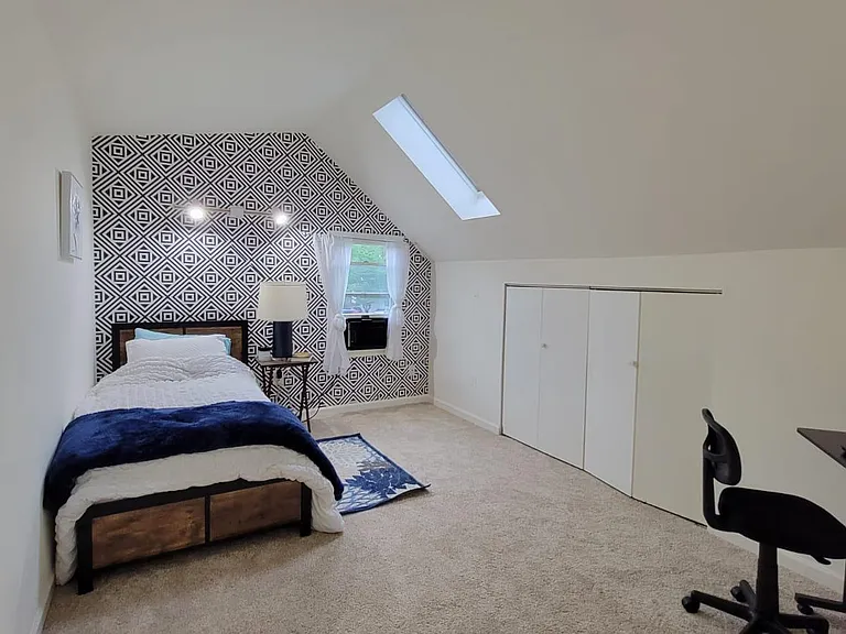 115 Deer Hill Ct — Photo 6