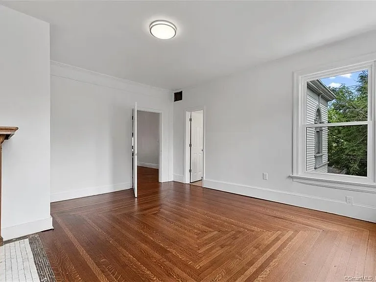 131 Dwight St #1 — Photo 32