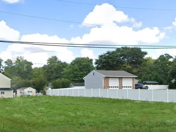 7001 Winthrop St #81, Henrico, VA 23231