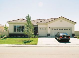 1725 Desert Almond Way, Beaumont, CA 92223