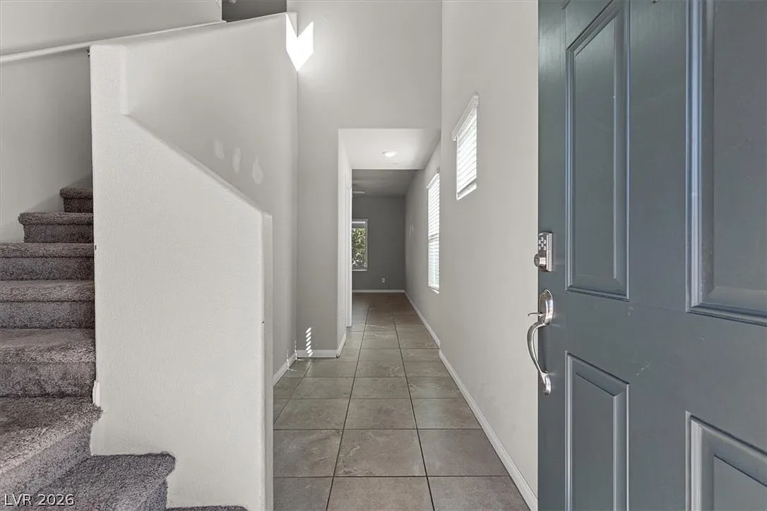 7910 Diamond Sky Ave — Photo 3