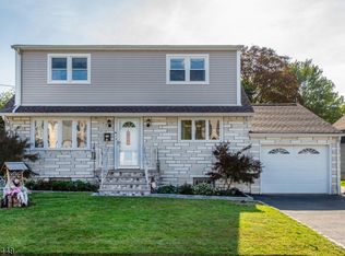 41 Springdale Ct, Clifton, NJ 07013