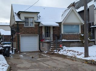 174 Falkirk St, Toronto, ON M5M4K6