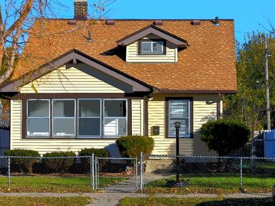 1646 Thomas Ave N, Minneapolis, MN, 55411